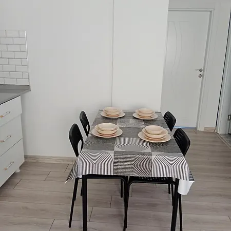 Yigit Appartement *